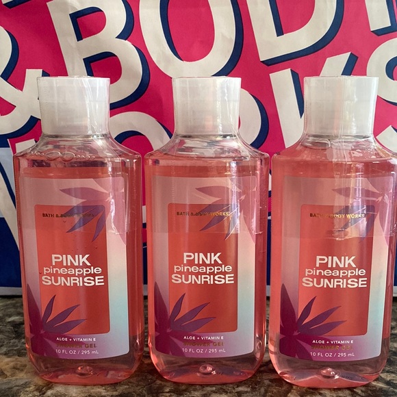 Bath & Body Works Pink pineapple sunrise set - Picture 3 of 5